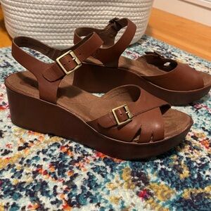 Korks by Kork-Ease Brown Leather Wedge Sandals with Buckle Straps